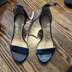 Sam Edelman navy heels